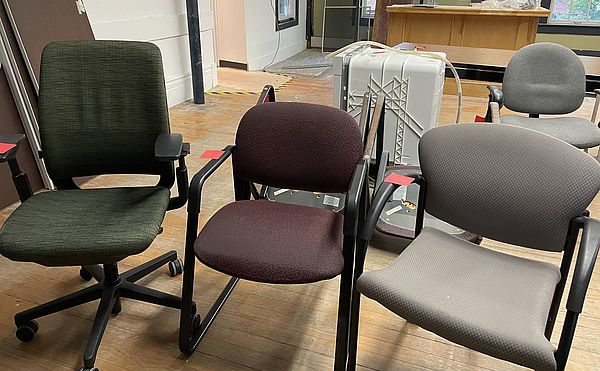 Office furniture image 9
